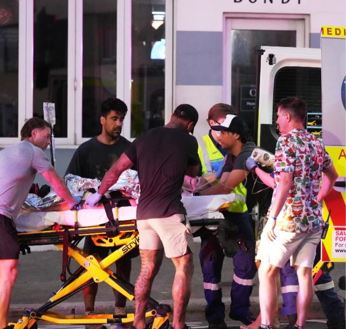 Bondi Beach Shooting Kills 11 as Australia Treats Attack as Terror Incident
