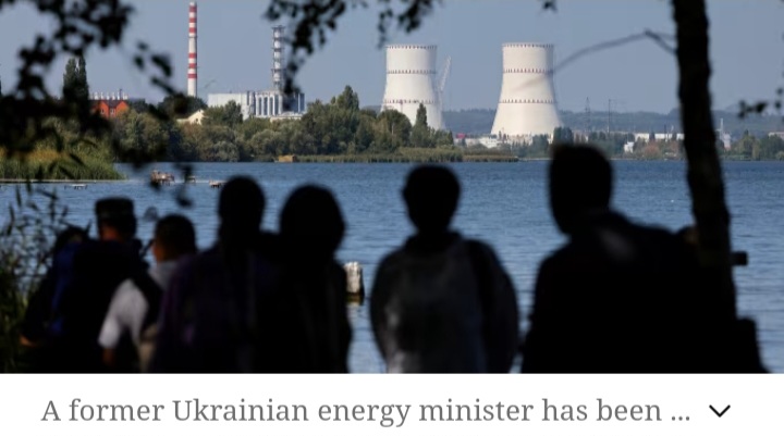 Former Ukrainian Minister Detained by Anti-corruption Authorities while Trying to Leave Country