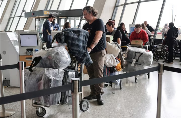 US Targets 4,500 White South Africans Monthly Under Refugee Plan