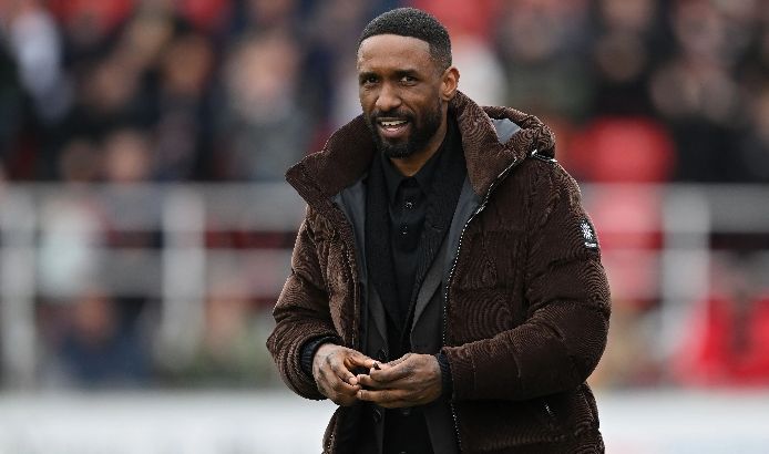 Jermain Defoes Woking Exit Divides Fans as His Next Move Comes Into Focus